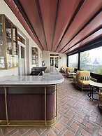 Hotel Montera Madrid, Curio Collection By Hilton