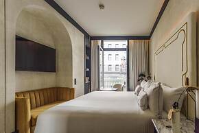 Hotel Montera Madrid, Curio Collection By Hilton