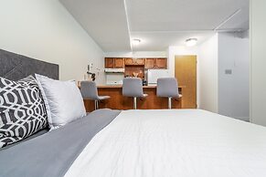 Fully RENOVATED Studio | Ski In/Out: Closest Condo to Lift | Pool & Ho