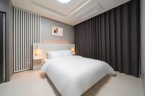 Le Collective Busan Gijang