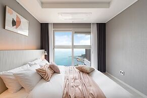 Le Collective Busan Gijang