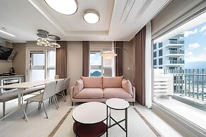 Le Collective Busan Gijang