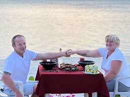 Lagoon Villa Thoddoo