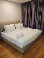 Vortex Suites KLCC by Luna