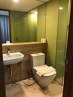 Vortex Suites KLCC by Luna