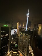 Vortex Suites KLCC by Luna