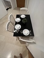 Vortex Suites KLCC by Luna