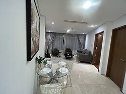 Vortex Suites KLCC by Luna