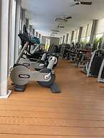 Vortex Suites KLCC by Luna