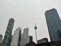 Vortex Suites KLCC by Luna