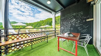 Hongcheon Stoneisland Pension