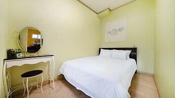 Hongcheon Stoneisland Pension