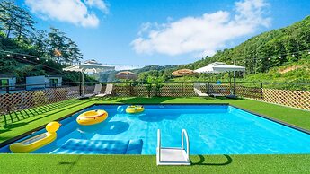 Hongcheon Stoneisland Pension