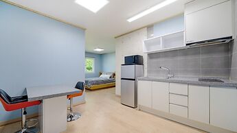 Hongcheon Stoneisland Pension