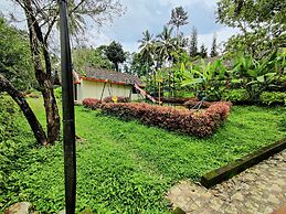 Avadale Coorg Stag - Groups Not Allowed