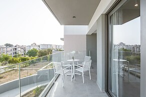 Noemie Luxury Suites