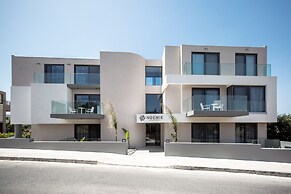 Noemie Luxury Suites