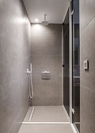 Noemie Luxury Suites