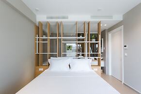 Noemie Luxury Suites