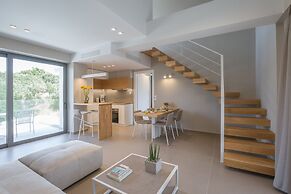 Noemie Luxury Suites