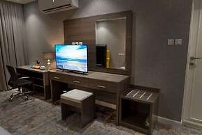 WS HOTEL