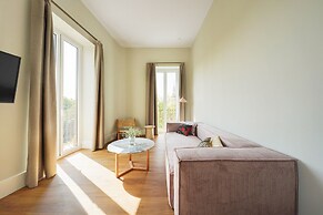 Numa Seville Prestigio