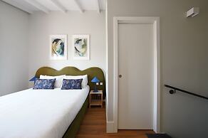 Numa Seville Prestigio