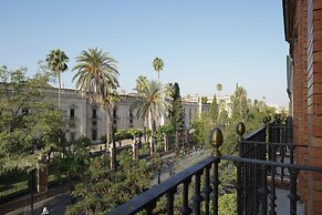 Numa Seville Prestigio