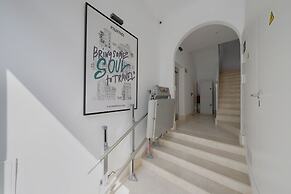 Numa Seville Prestigio