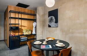 Brown Brut Seafront Hotel