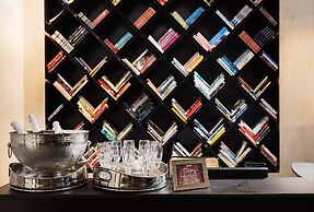 Brown Brut Seafront Hotel