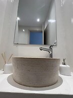 Charming Apartment in Ano Mera