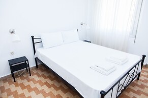 Beautiful Apartment in  Piraeus