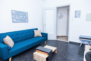 Beautiful Apartment in  Piraeus