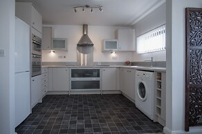 Fisherman's Way - 2 Bed Apt - SA1 Swansea