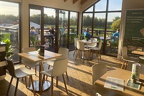 Appletree Holiday Park