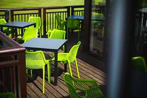 Appletree Holiday Park