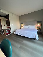 Avid Hotels Guadalajara Av Vallarta PTE by IHG