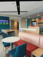 Avid Hotels Guadalajara Av Vallarta PTE by IHG