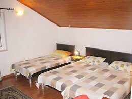 Waterfront Apartment Family Friendly, Ground Level