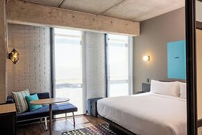 Aloft Guadalajara Sur