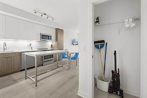 Global Luxury Suites at Capitol Hill