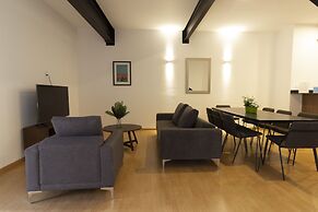 El Doce by Homi Rent