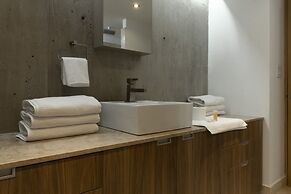 El Doce by Homi Rent