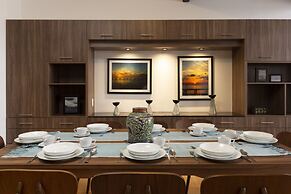 El Doce by Homi Rent