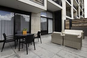 El Doce by Homi Rent