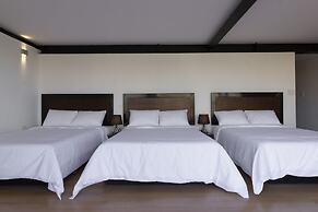 El Doce by Homi Rent