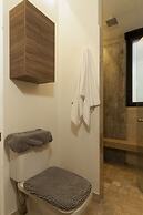 El Doce by Homi Rent