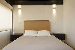 El Doce by Homi Rent