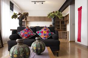 El Doce by Homi Rent